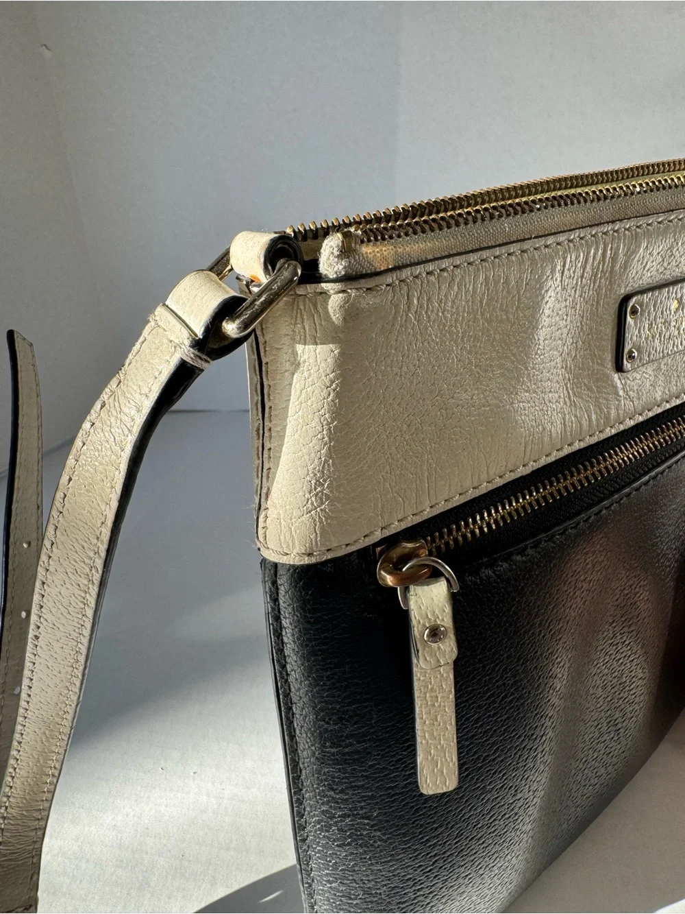 Kate Spade Two-Tone Black and Cream Crossbody Bag - Designer Style